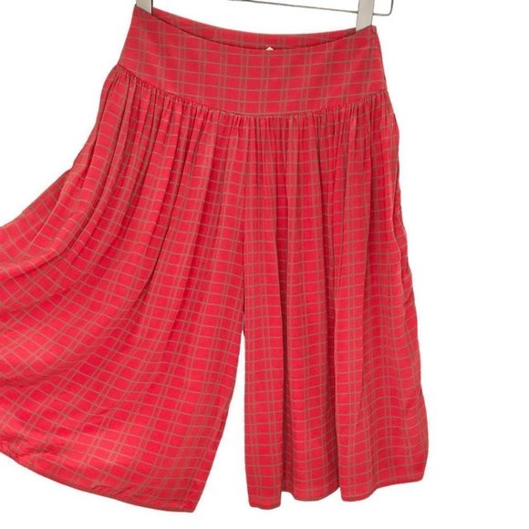 Erreuno Pants - ERREUNO 1990s Italian silk culottes size 8